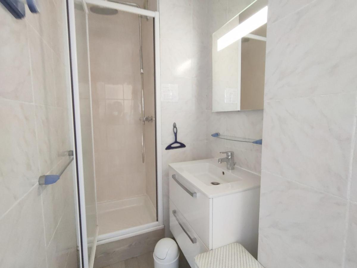 Appartement T1 Au Calme Avec Clim Et Parking Prive - Fr-1-503-171 à Balaruc-les-Bains Extérieur photo